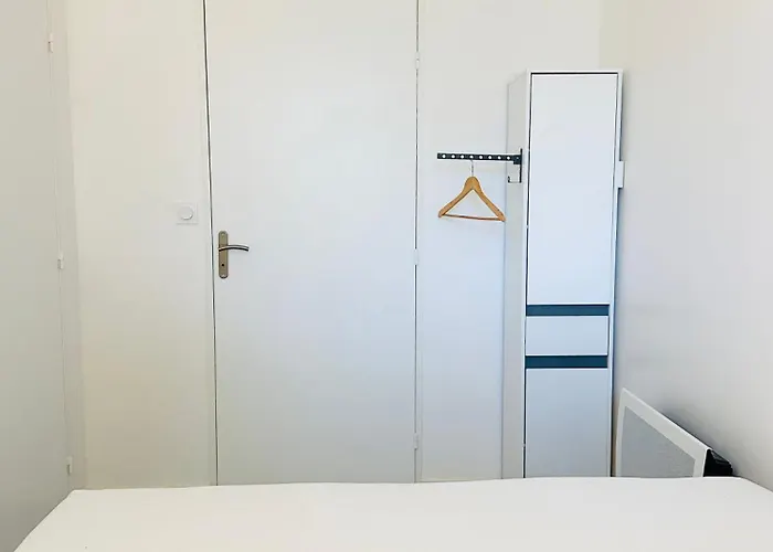 T2 4 Personnes Rdc 50m Et Corniche Apartament *